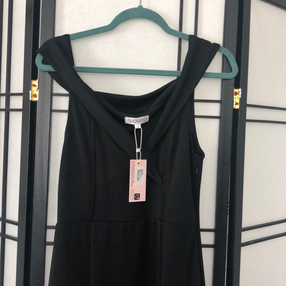 Dress - Picture 3 of 4